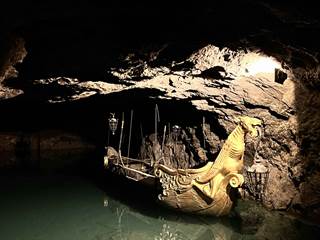 Seegrotte 7